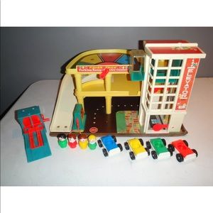 Vintage little people’s airport